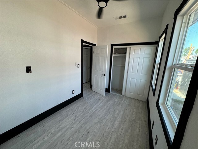Foto del edificio - 823 N Pasadena Ave