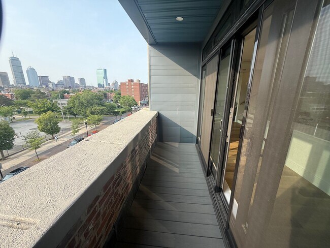 Foto del edificio - 1714 Washington St