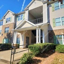 Building Photo - 3203 Fairington Ridge Cir