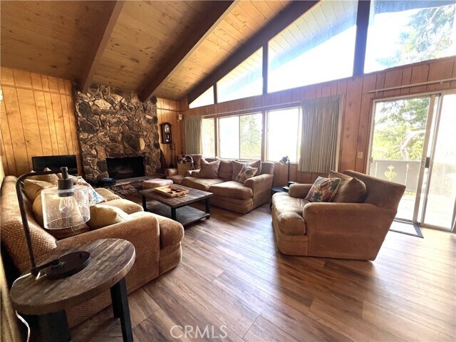 Building Photo - 830 Chillon Dr