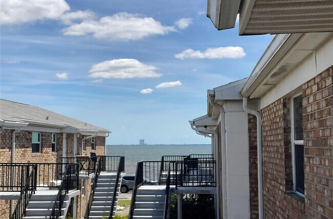 Foto del edificio - 190 E Olmstead Dr