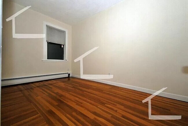 Foto del edificio - 922 Beacon St