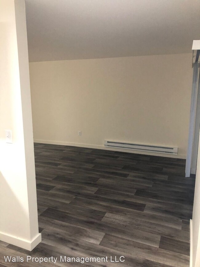 Foto del edificio - 2121 E Jefferson St