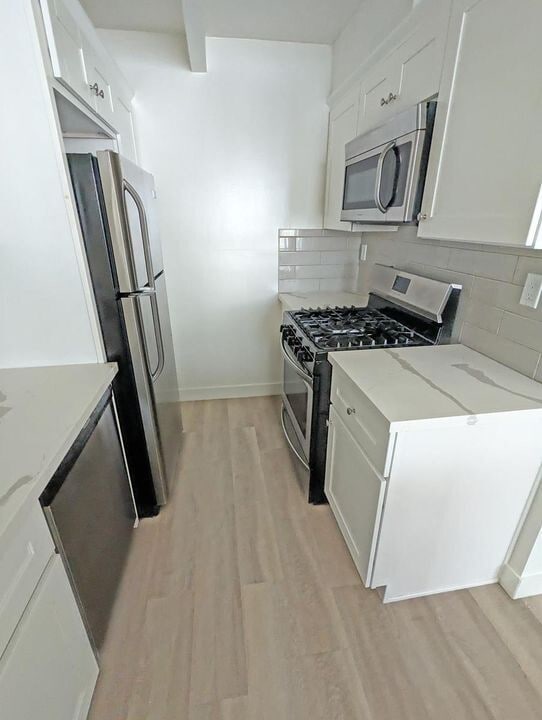 Foto del edificio - 1263 S Dunsmuir Ave