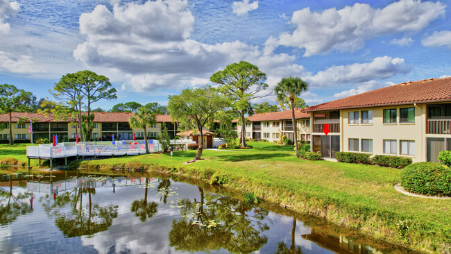 Serene setting overlooking lake - 5224 Lake Village Dr