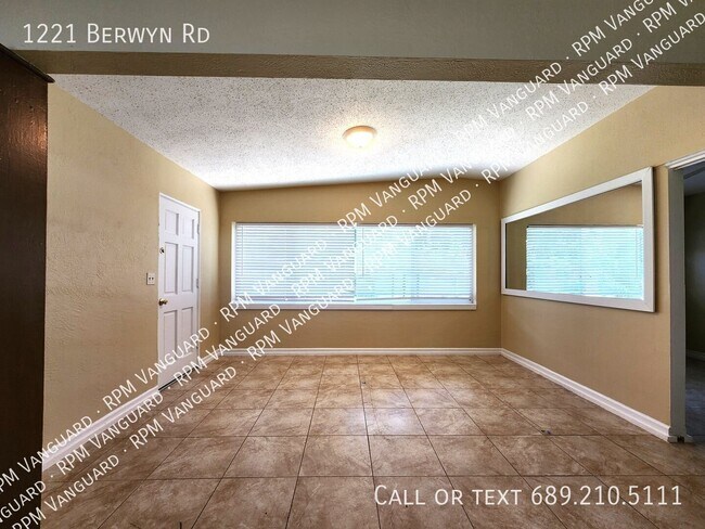 Foto del edificio - 1221 Berwyn Rd