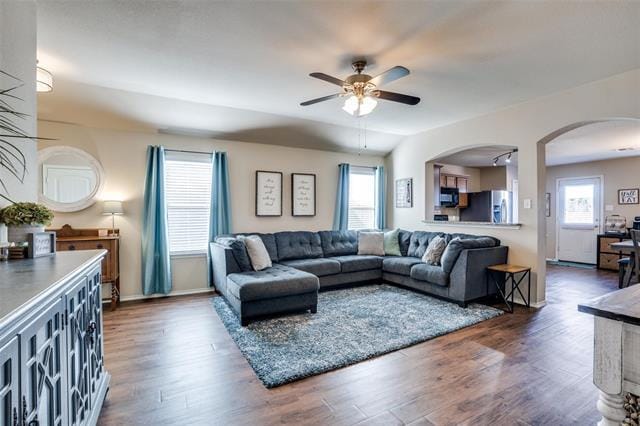 Building Photo - 1606 Meadow Creek Dr