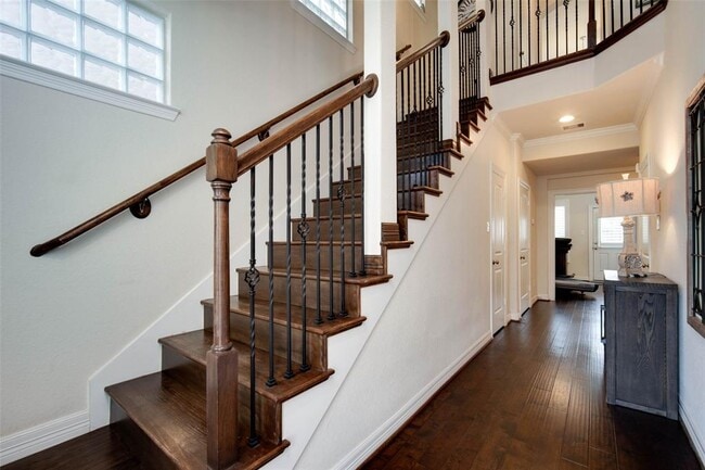 Building Photo - 10931 Upland Pass Dr