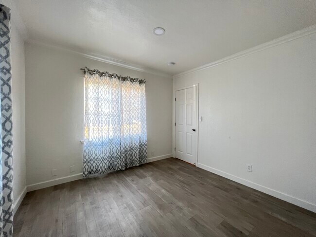 Foto del edificio - 2116 16th Ave