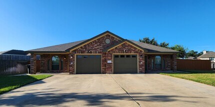 Building Photo - 4611 Passion Flower Loop