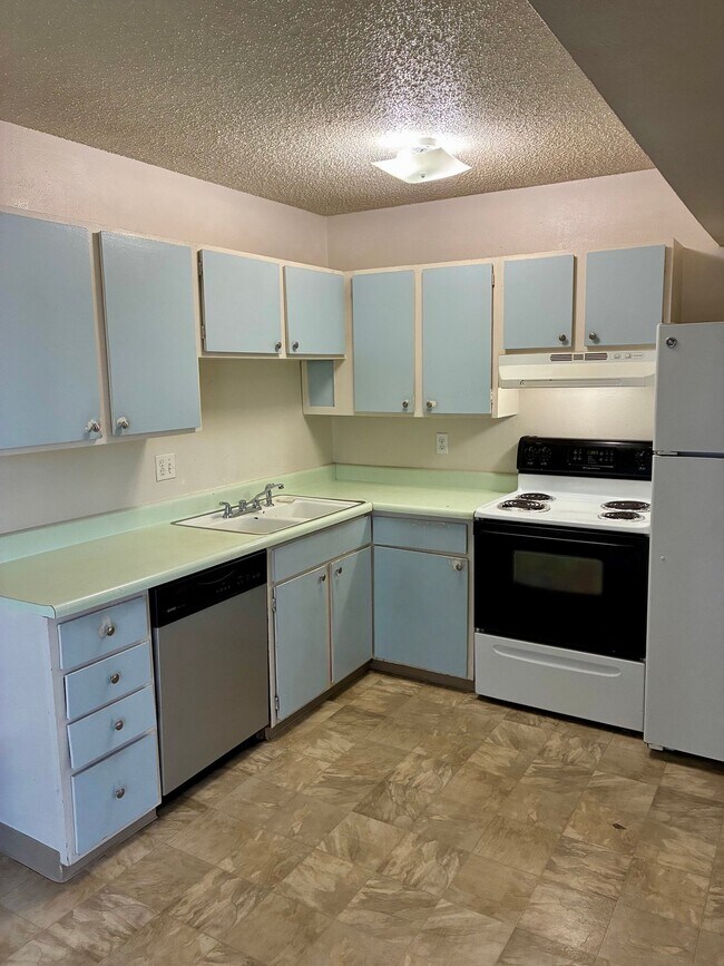 Foto del edificio - 3035 E Fountain Blvd