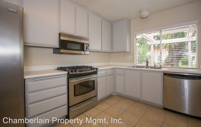 Building Photo - 2 br, 2 bath House - 812 Caminito Rosa