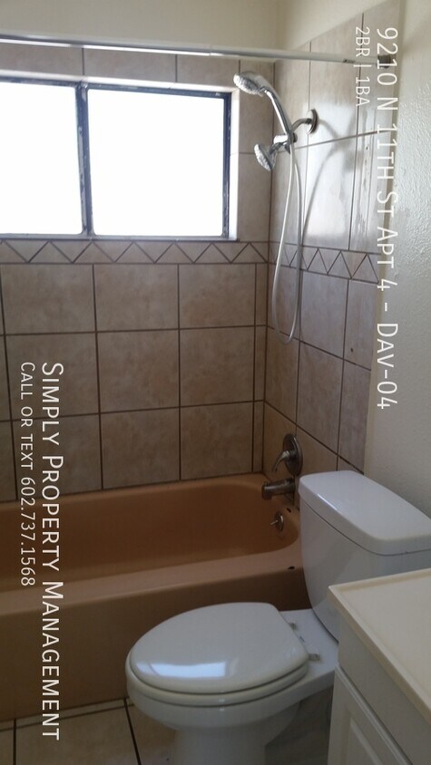Foto principal - 9210 North 11th St
