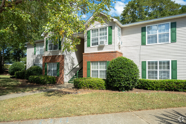 Exterior - Sage at Martin Lane