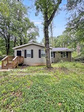 Building Photo - 8598 Stonewall Jackson Dr