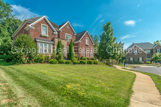 Building Photo - 307 Hollister Estates Dr