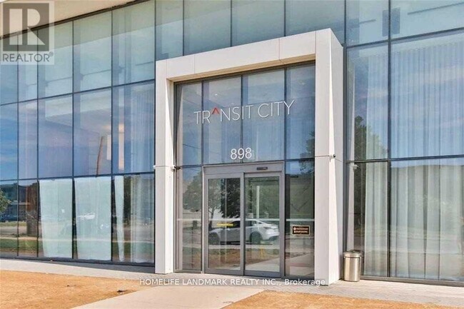 Photo du bâtiment - 898 Portage Pkwy