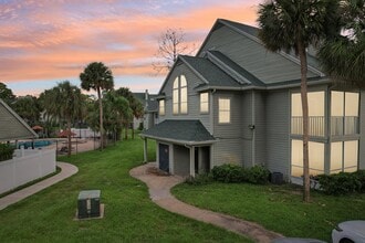 Building Photo - 6088 Westgate Dr