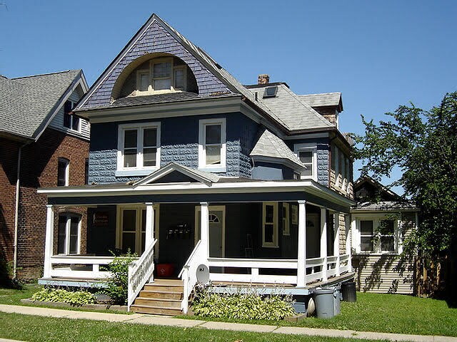 Foto del edificio - 124 College Pl