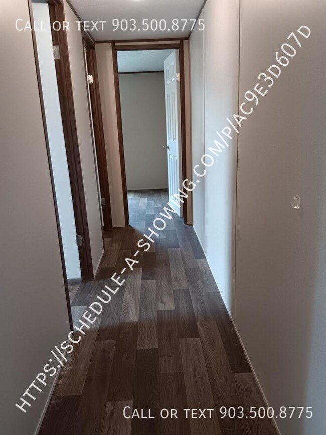 Foto del edificio - 730 Harveydale Dr
