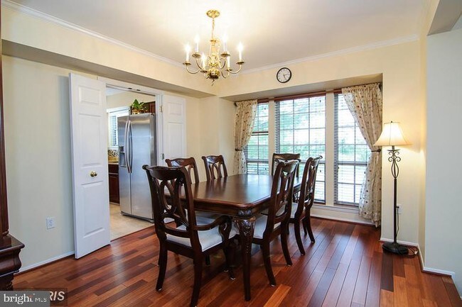 Building Photo - 7777 Blueberry Hill Ln