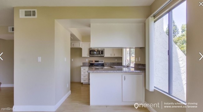 Building Photo - 1477 Falcon Ln