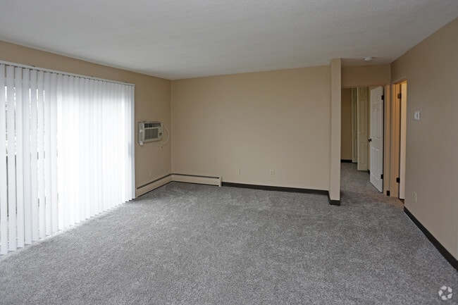 1BR, 1BA - 500 SF - Southern Manor Apartments