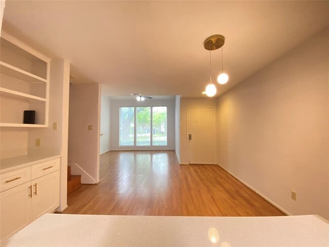 Foto del edificio - 2601 S Braeswood Blvd