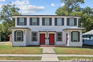 Foto del edificio - 216 Eleanor Ave