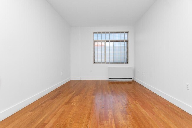 Building Photo - 836 Bergen St