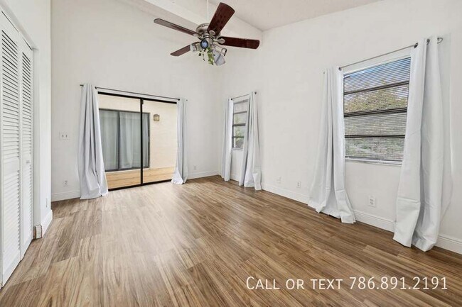 Building Photo - 463 NW 47th Terrace, Deerfield Beach, FL 3...