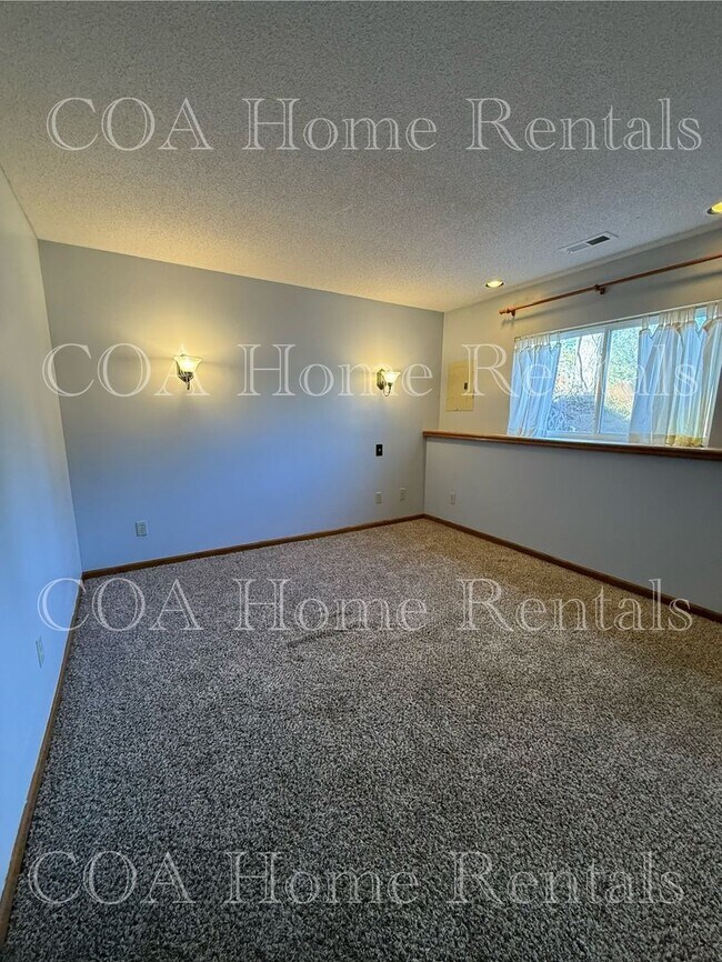 Foto del edificio - Amazing Home in Andover Kansas