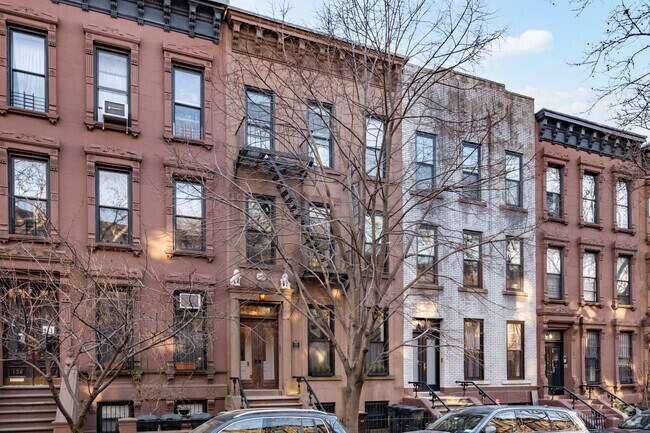 Building Photo - 134 Berkeley Pl