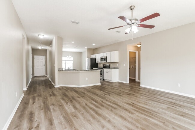 Building Photo - 8754 Kaye Ln