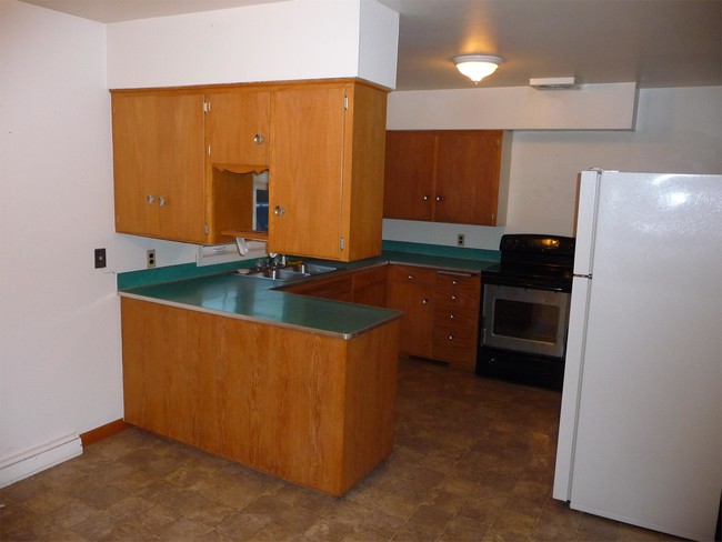 Building Photo - 9355 US-12