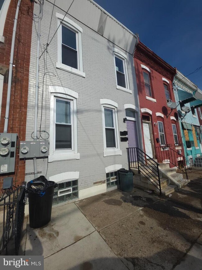 Foto del edificio - 1133 W Somerset St