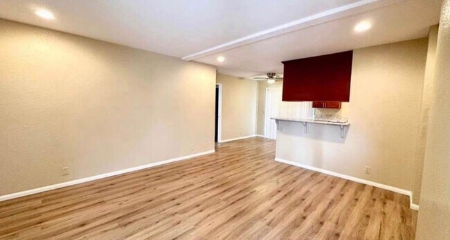 Foto del edificio - 314 Shady Ln