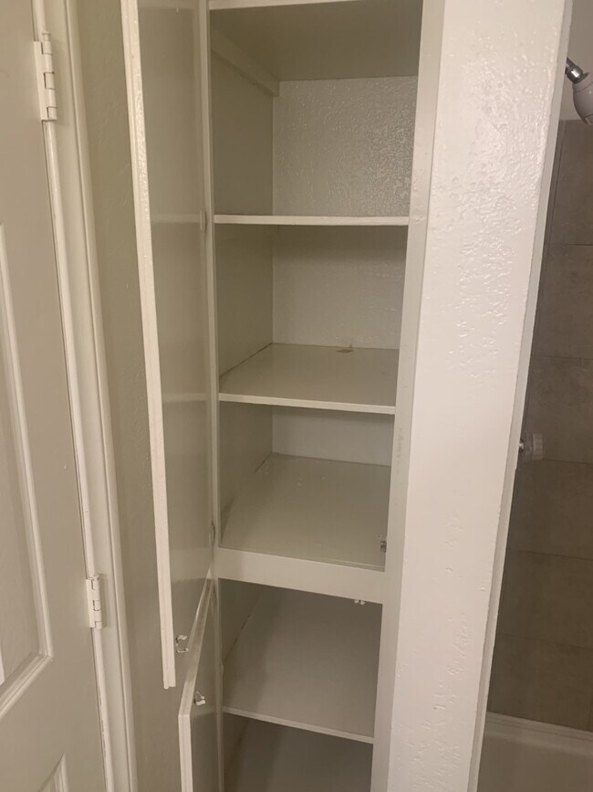 Foto del edificio - 1140 Molino Ave