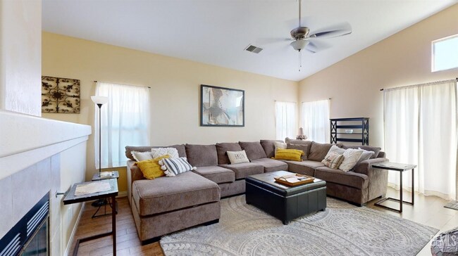 Foto del edificio - 9507 Lanneau Ct