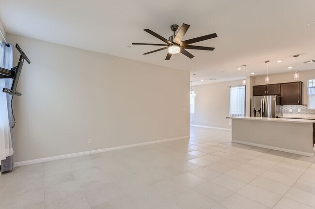 Foto del edificio - NW 4 Bed Solar Powered Home