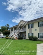 Building Photo - 4629 McClelland Dr