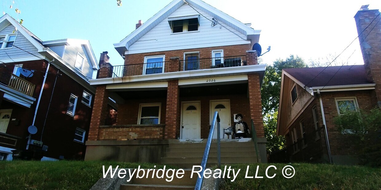 Primary Photo - Schiff Ave 1026