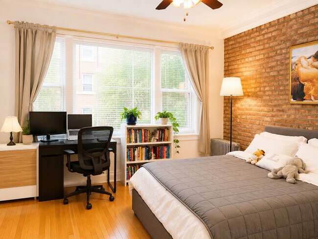 Foto del edificio - 444 W Arlington Pl