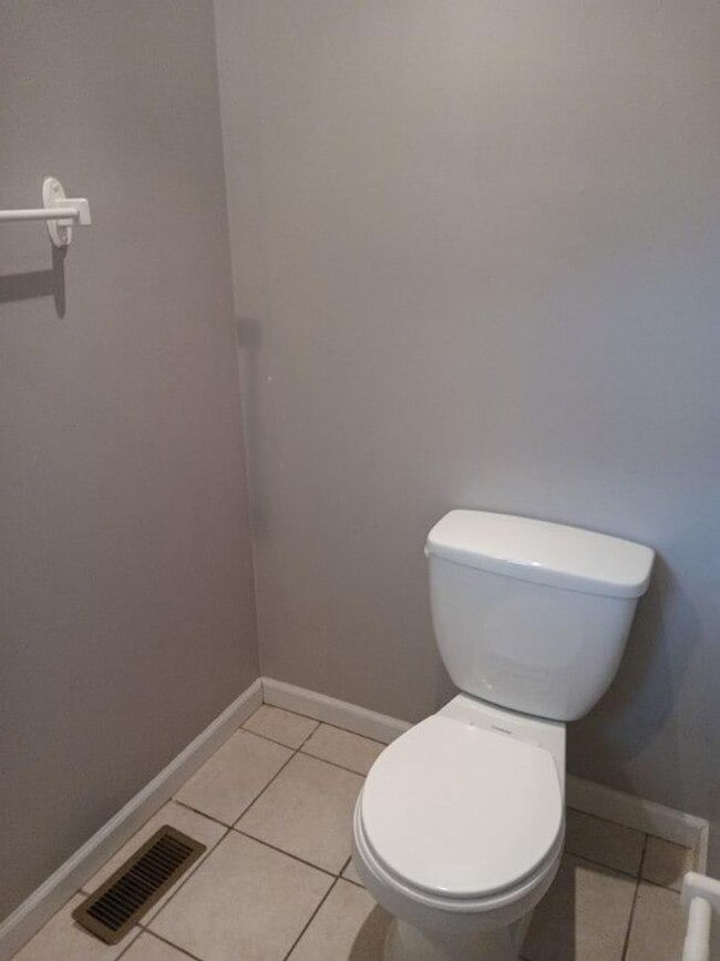 Foto del edificio - Beautiful 3 Bedroom, 2.1 Bath Home in Trenton!