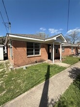 Building Photo - 1311 Malvern St