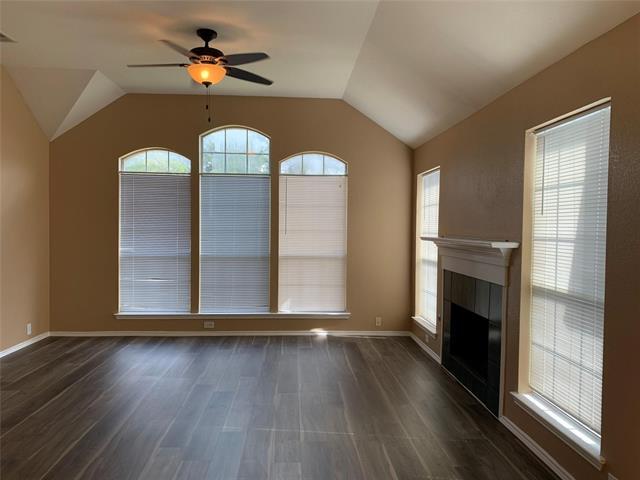 Building Photo - 6705 Misty Hollow Dr