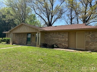 Building Photo - 8600 S 35th Terrace