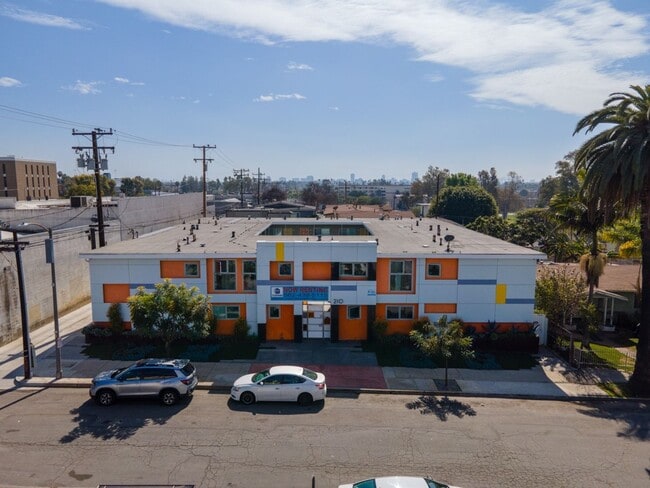 Foto del edificio - 210 E 29th St