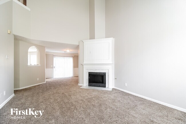 Building Photo - 763 Ives Way NW