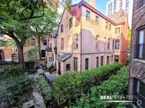 Building Photo - 1220 N Dearborn St